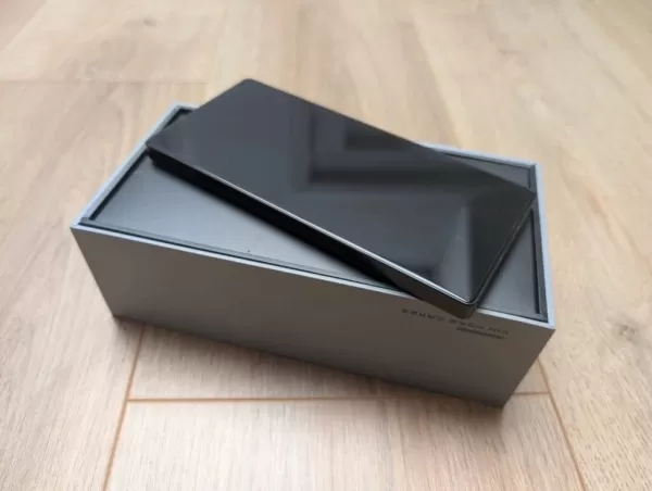 REDMAGIC 10s Pro gaming smartphone first look