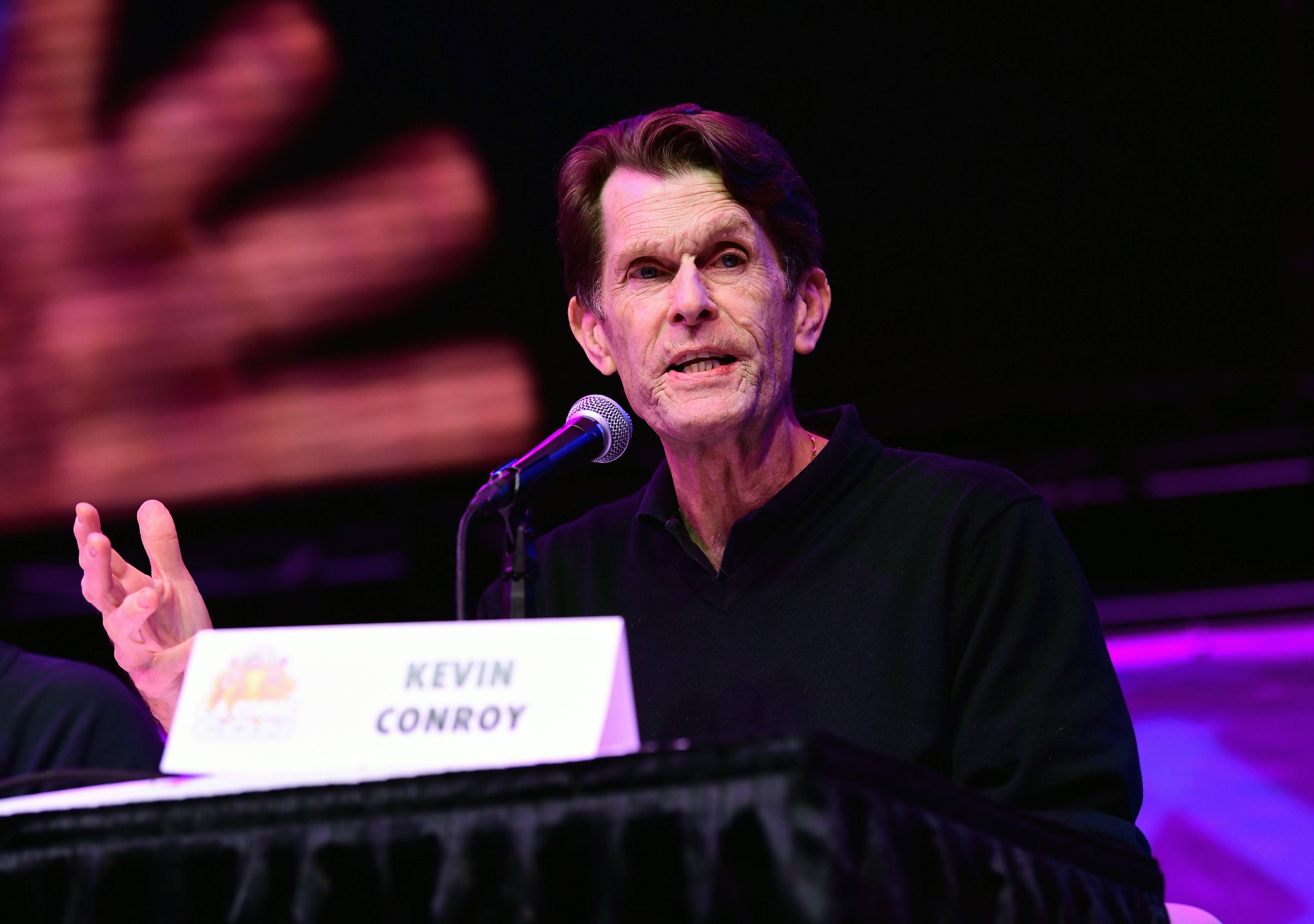 Netflix揭示了传奇的蝙蝠侠配音演员凯文·康罗伊（Kevin Conroy